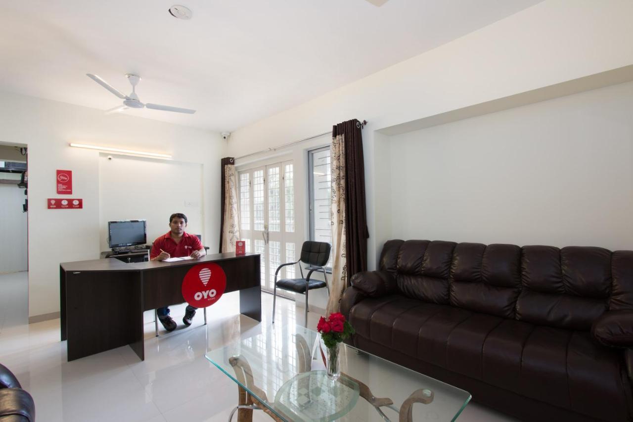 Oyo 9052 Leisurely Abode Hotel Khadki Exterior foto